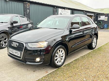 AUDI Q3 2.0 TDI SE